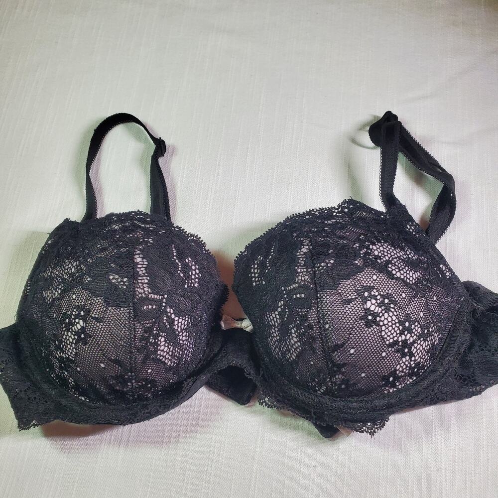 Victoria's Secret Womens Bra Size 34B Black Underwire T-Shirt Adjustable Strap